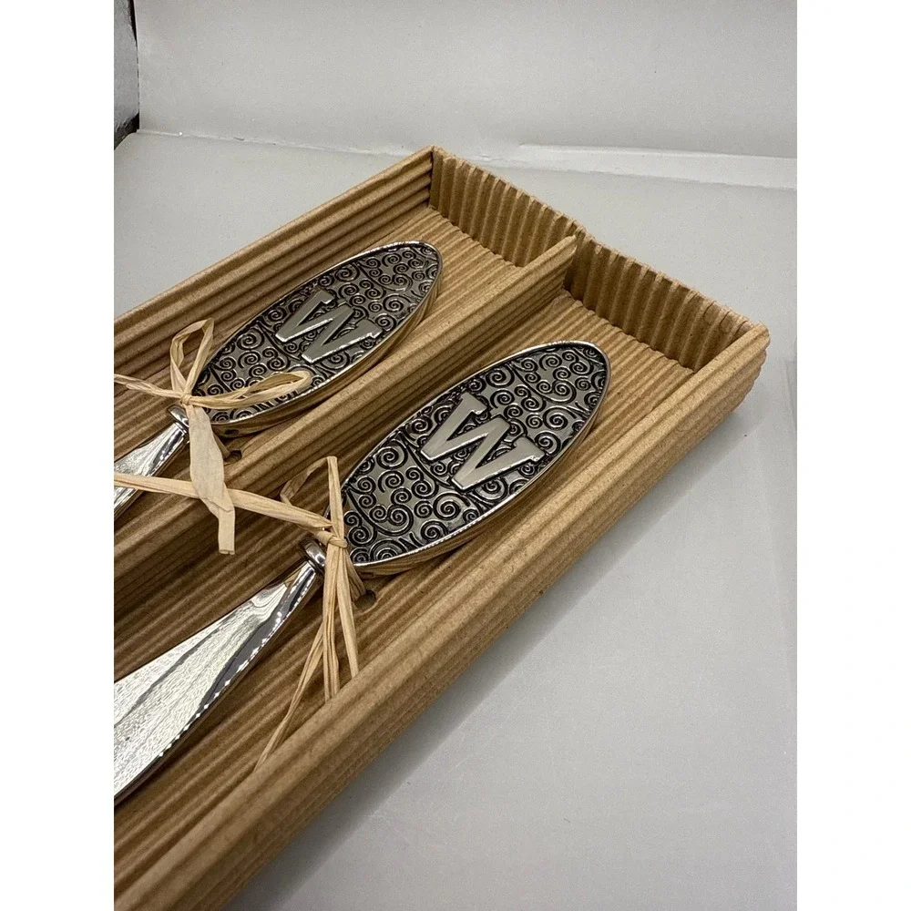 Set of 2 Decorative Spreaders Monogram W Silver Tone‎